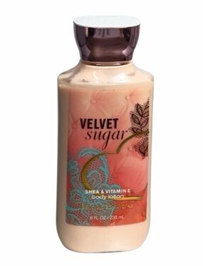 Velvet Sugar - Bath & Body Works - Body Lotion - Discontinued